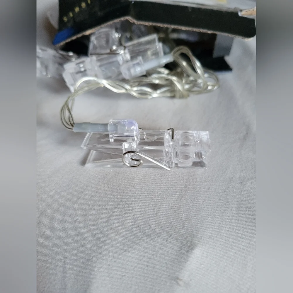 Mixed things - Picture 2 of 12